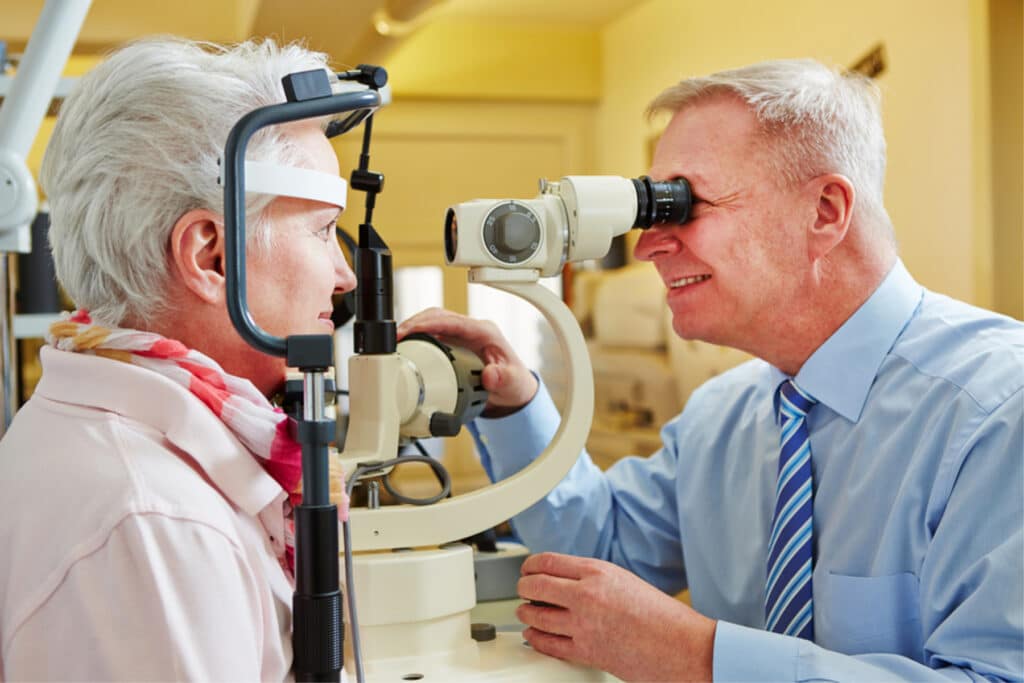 Elder Care in Oakland CA: Cataracts